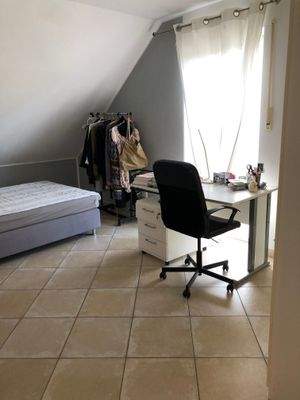 Arbeits/ Kinderzimmer 