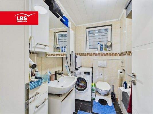 Badezimmer inkl. Wanne