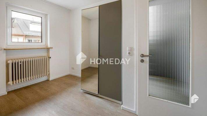 1. OG Schlafzimmer 2 1