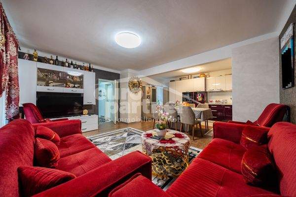 Wohnbereich/ Küche Ansicht I (OG)