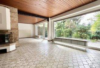 WOHNZIMMER MIT KAMIN