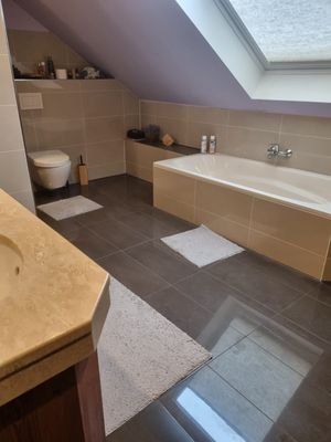 Badezimmer Dachgeschoss