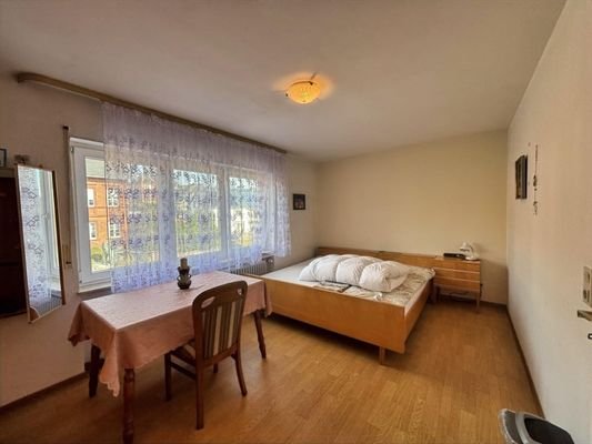 Schlafzimmer 3