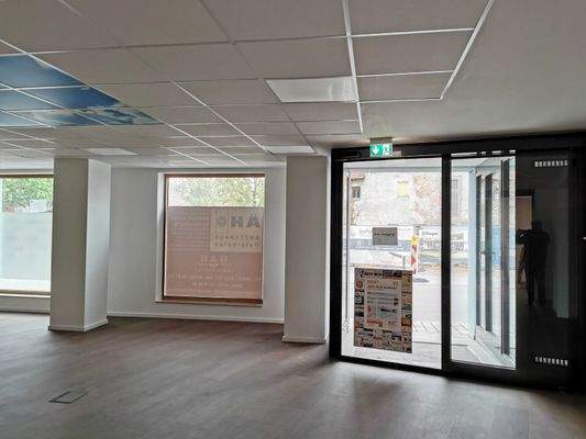 Kunden-Eingangsbereich EG