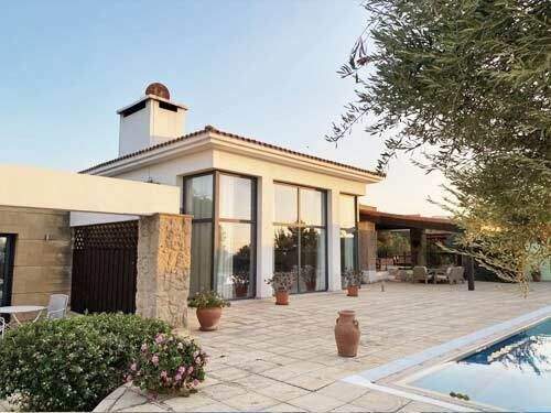 2451 nordzypern, esentepe, villa, haus, offenstall, pferde zu verkaufen