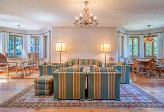 HP1-Einfamilienhaus-Strobl-Wohnzimmer