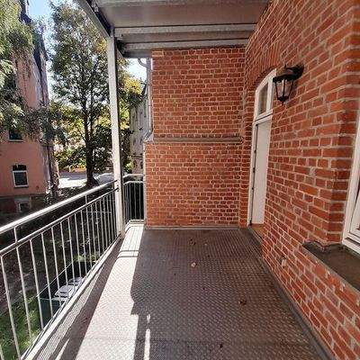 überdachter Balkon Einheit 1.OG.jpg