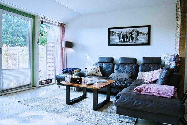 BLICK RICHTUNG TERRASSE