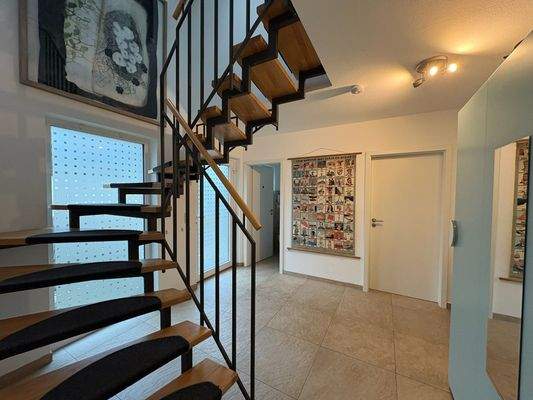 Treppenhaus und Flur