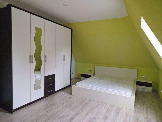 Schlafzimmer Wohnung 2 DG