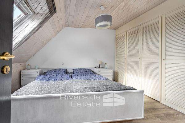 Zimmer DG - Maisonette-Wohnung