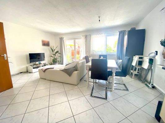 Wohn- Esszimmer Whg1