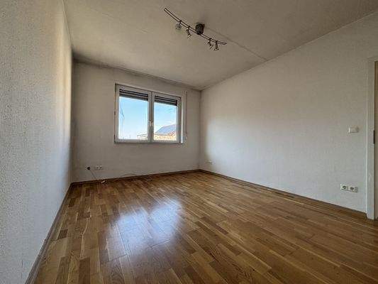 Schlafzimmer zum Innenhof