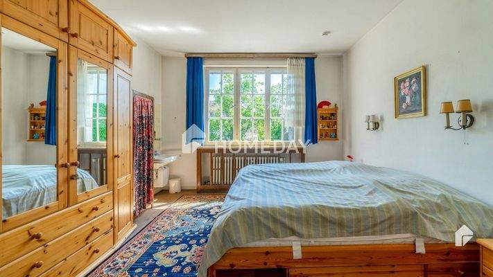 2. OG Schlafzimmer 1 1