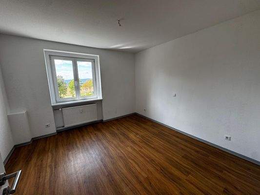 Geräumiges Schlafzimmer