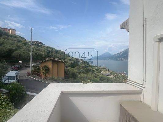 Historisches Gebäude mit 7 Luxusapartments und Pool in Brenzone sul Garda - Gardasee