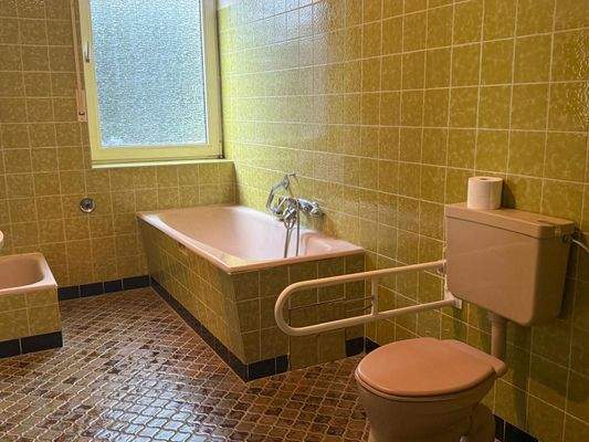 Wohnung EG- Badezimmer