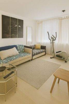 Wohnzimmer - ohne Möbel