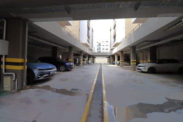 Apartment in a Complex with Parking in Konyaaltı, Antalya