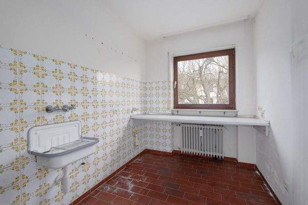 Küchen-Vorbereitungsraum EG