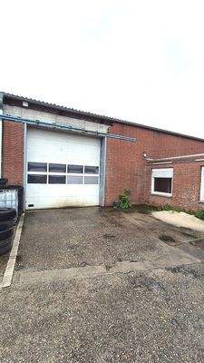 Frontansicht Ihrer Halle mit Tor