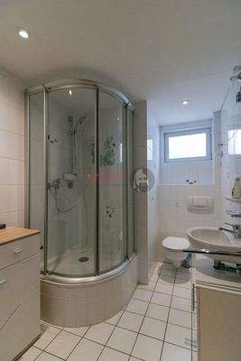 Badezimmer im UG
