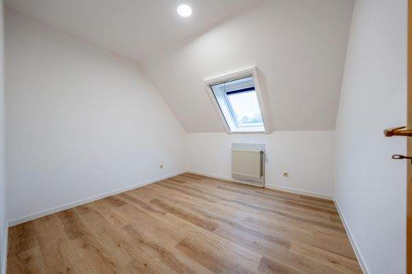 Gäste-/Arbeitszimmer