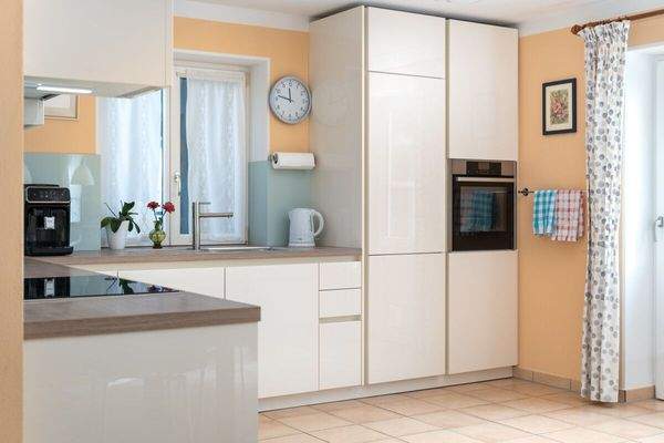 Hochwertige Einbauküche