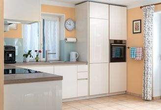 Hochwertige Einbauküche