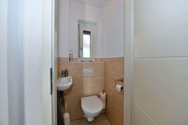 Gäste-Toilette (EG)