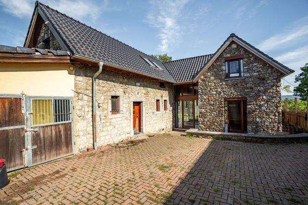 1 Stall direkt am Haus