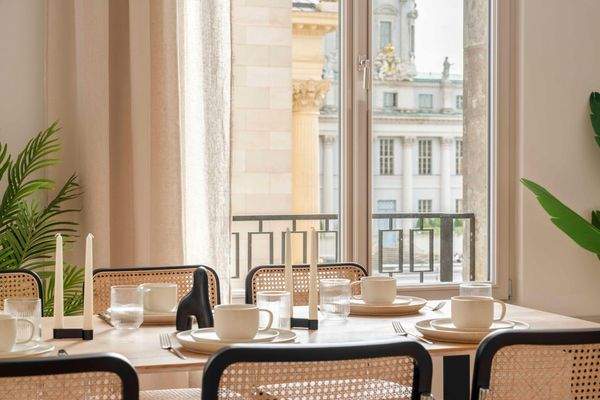 Detailaufnahme gedeckter Tisch