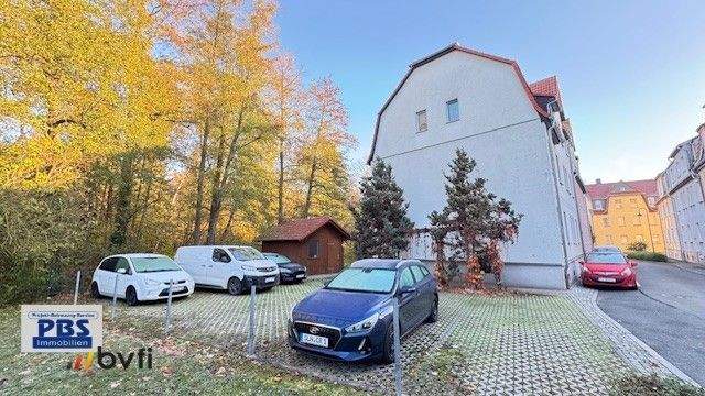 PKW Stellplatz auf dem Grundstück