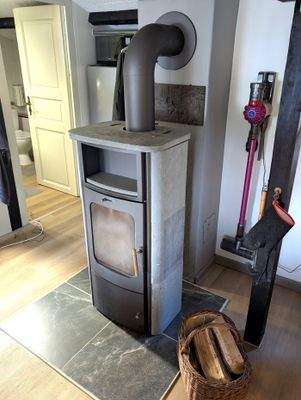 Kaminofen im Wohnraum