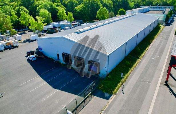 INFOS UNTER: 06171-586000