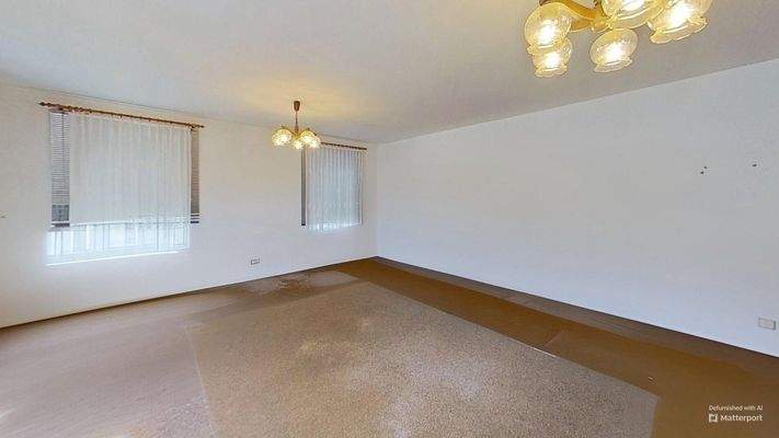 Hauptstrae-33-Living-Room-Defurnished 3.jpg