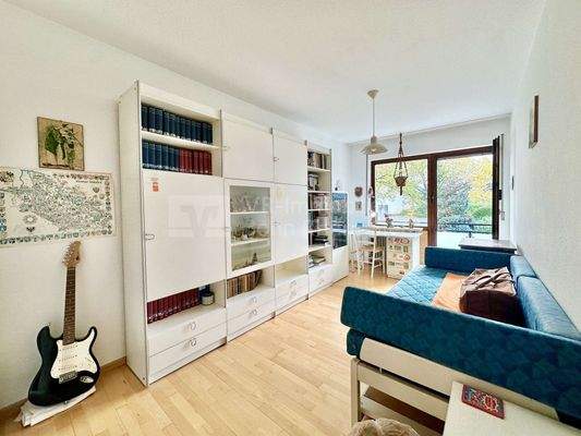 Zimmer 1. OG Ansicht aus der Zimmertür 