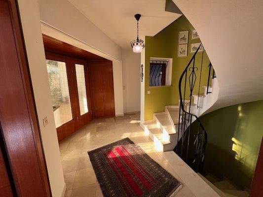 EG | Diele und Treppe