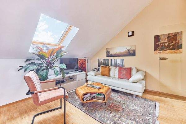 Gemütliches Arbeitszimmer