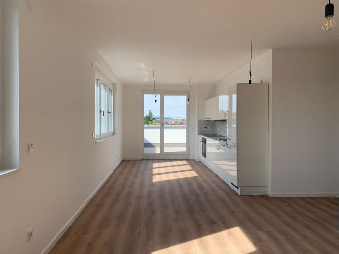 Ihre neue 4 Zimmer Penthouse Wohnung *zu vermieten ab sofort*