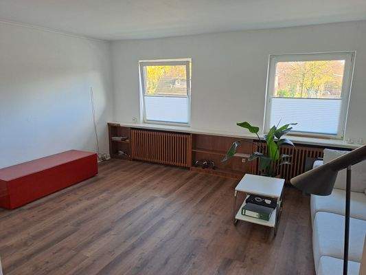 Wohn-/Esszimmer 