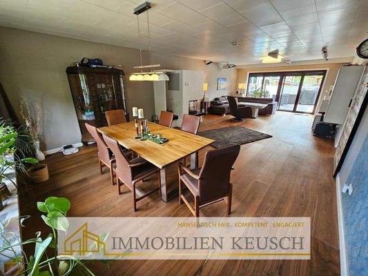 Wohn-und Esszimmer2 EG hinten