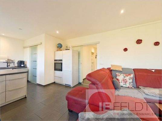 Wohn- & Essbereich mit WIntergarten