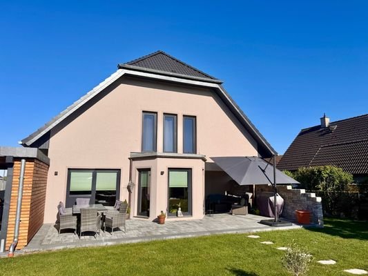 Hausansicht Gartenseite