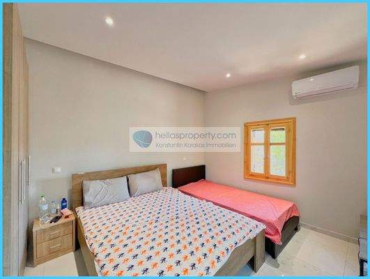 a05a6d78280a4596839ea537ef7658b1-original