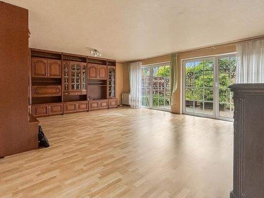 Wohnzimmer mit Terrassenzugang