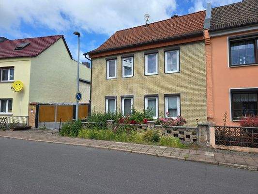 Straßenansicht mit Blickbeziehungen