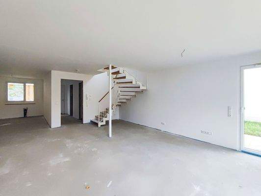 EG Wohnbereich mit Aufgang ins OG