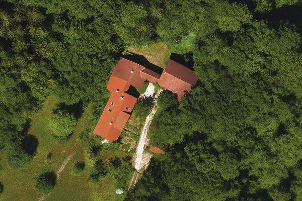 Vogelperspektive niedrig