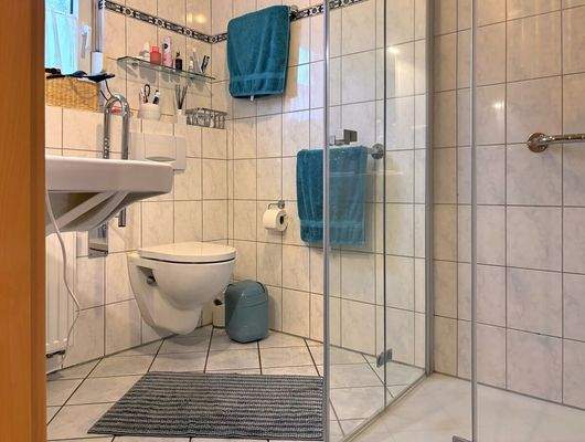 Vorderhaus_EG_Badezimmer